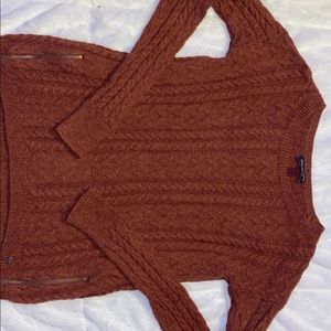 american eagle sweater